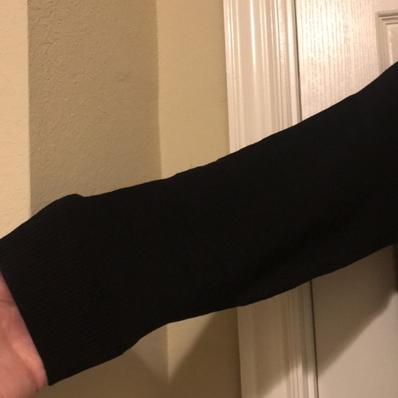 NWT Maree Pour Toi Polka Dots Sweater - Picture 6 of 9